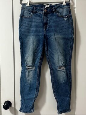 M Jeans by Maurice’s Ankle Mid Rise